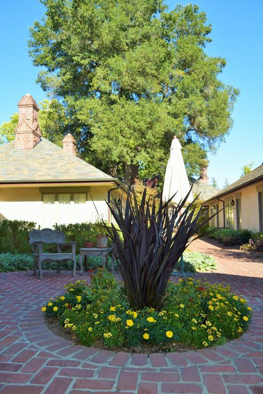 Vineyard Country Inn St. Helena Bagian luar foto